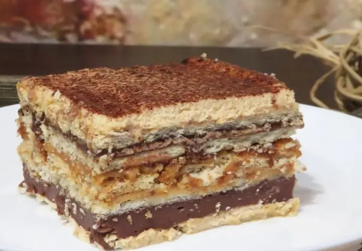 Najlepszy przepis na ciasto toffifee bez pieczenia, które zachwyca