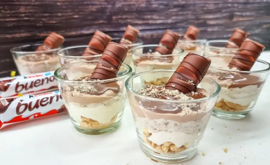 Jak zrobić lody Kinder Bueno w prosty sposób, który zachwyci smakoszy